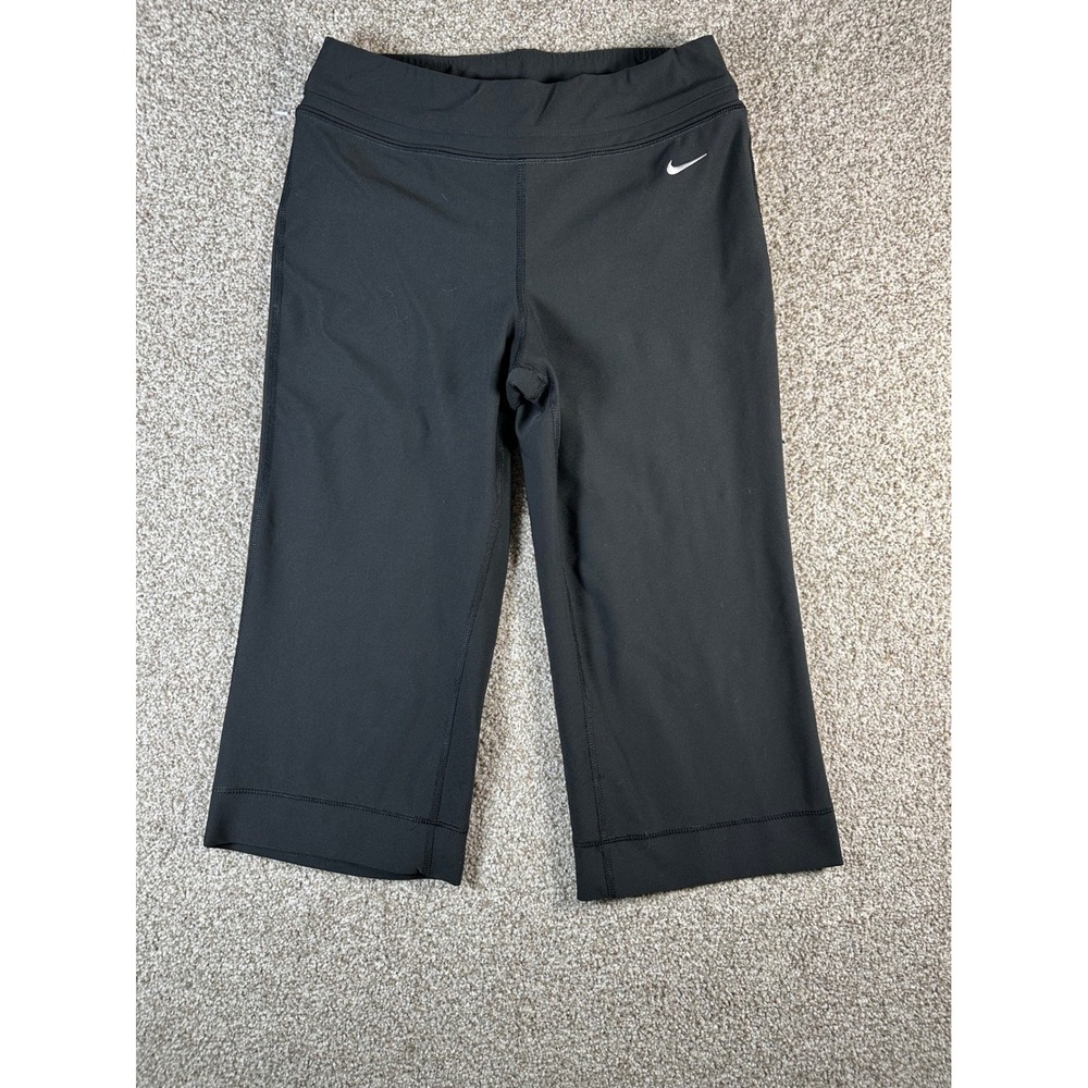 Nike Fit Dry Black Cropped Athletic Pants Womens Small Capris Yoga Training